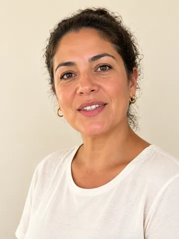 Foto de Ana virada 45 graus